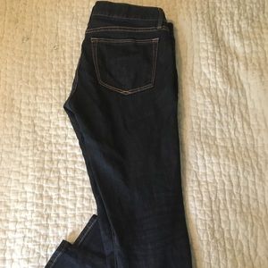 Gap women’s Always Skinny jeans. Size 28/6p.